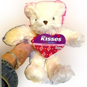 2024 HERSHEYS KISSES COLLECTIBLE FLUFFY FURRY WHITE CREAM PLUSH BEAR 15” BEAR